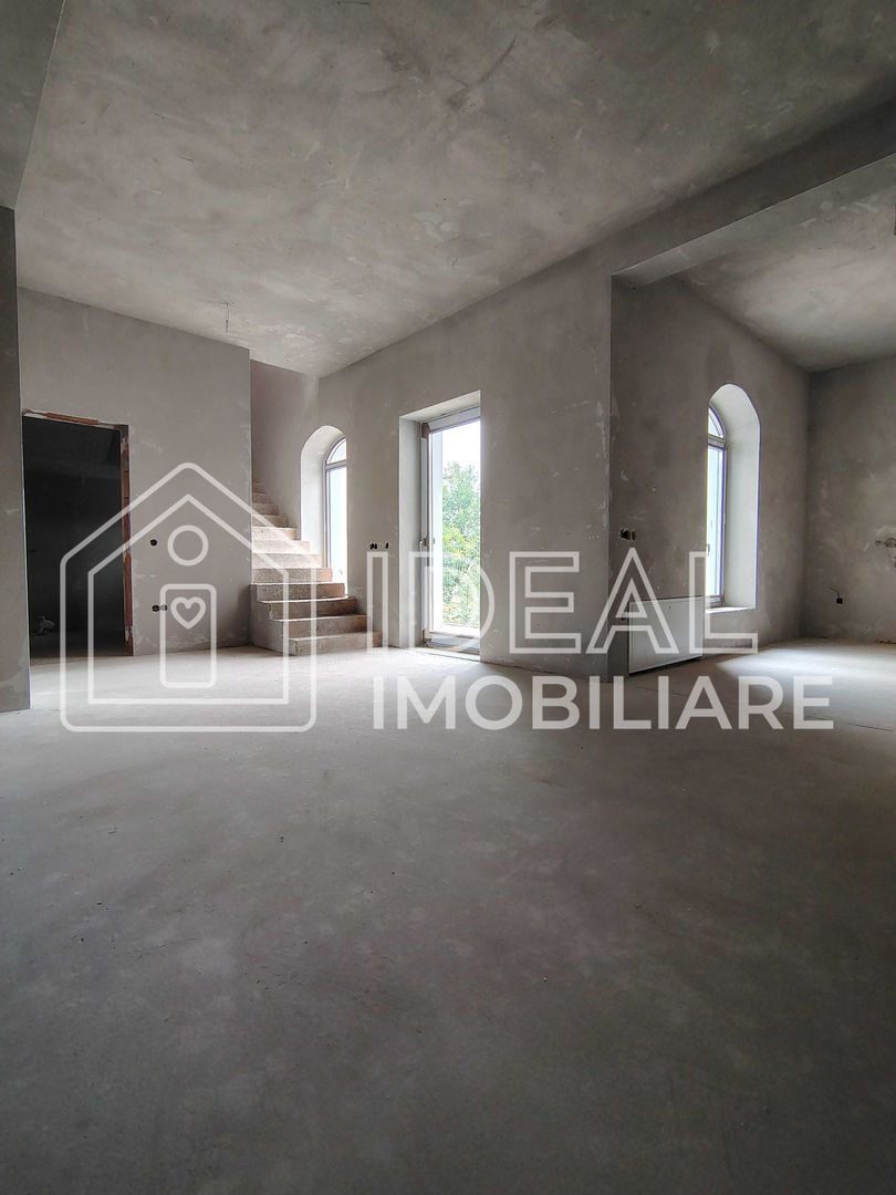 Casa rezidentiala 5 camere, 2 bai, parcare - Sura Mică - Poză 6