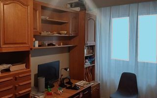 Apartament 4 camere, 64 mp, balcon, Mănăștur, zona BIG. - Poză 3