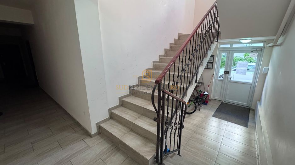 Apartament 2 camere de vanzare, decomandat, acces facil la metrou - Poză 10