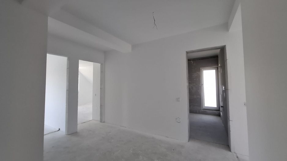 Casa Individuala NOUA in Cristian, curte frumoasa - Sibiu - Poză 9