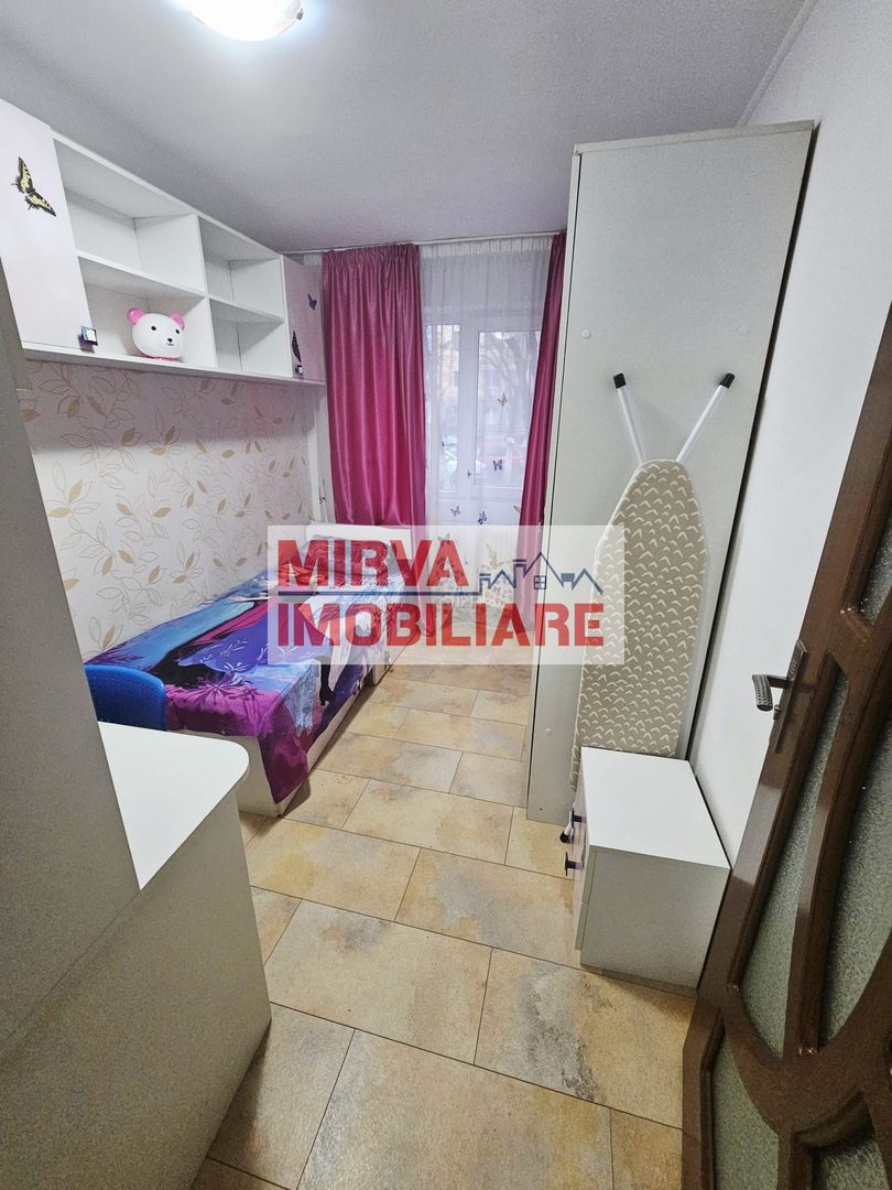 Apartament 3 camere – Zona Vest, parter – mobilat și utilat - Poză 9