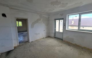 Vila P+E+Pod in Codlea zona cu aer curat,teren 1050 mp - Poză 11