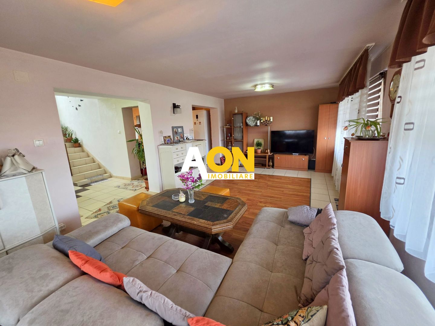 Casă cu 4 camere cu garaj, teren 619 mp, Alba Iulia - zona Micești - Poză 6