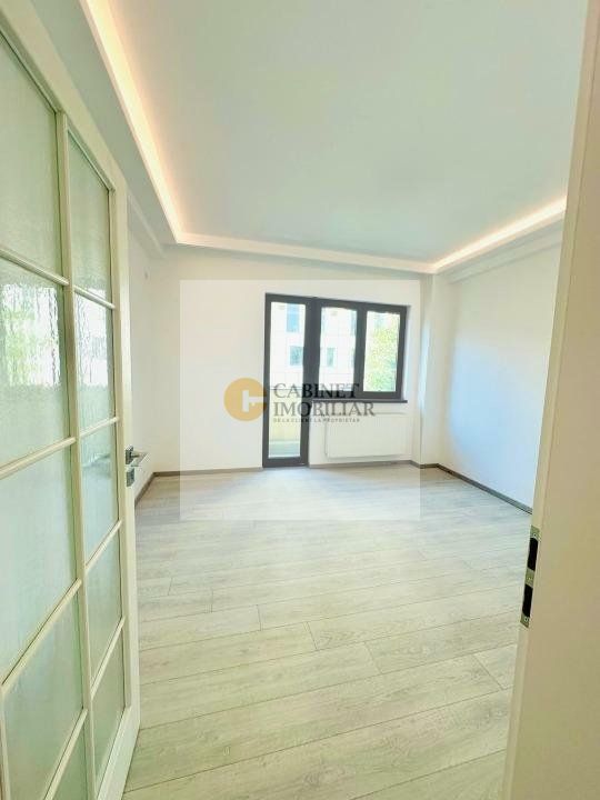 Apartament de vanzare 3 camere Calea Victoriei! - Poză 1