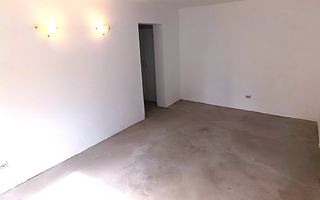 De vanzare apartament 2 camere zona centrala, comision ,,0" - Poză 5