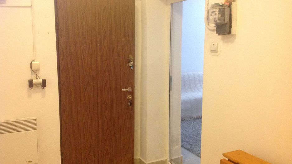 De vanzare Apartament 2 camere, demisol inalt, Mitropolie ULTRACENTRAL - Poză 7