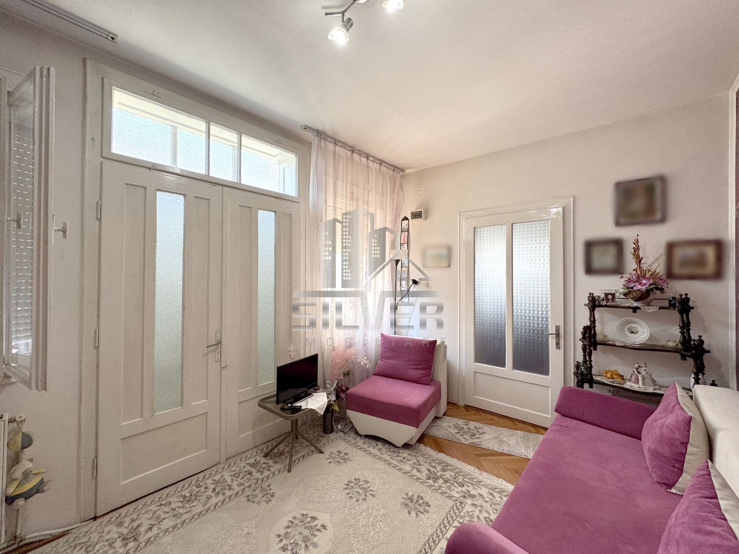 Casa cu 4 camere/teren 396mp/Garaj/Str.Stefan Augustin. - Poză 17