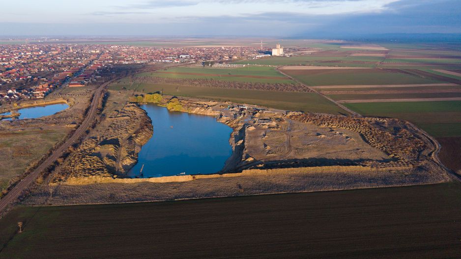 Balastieră în județul Arad cu teren de 12.5 ha - Poză 2