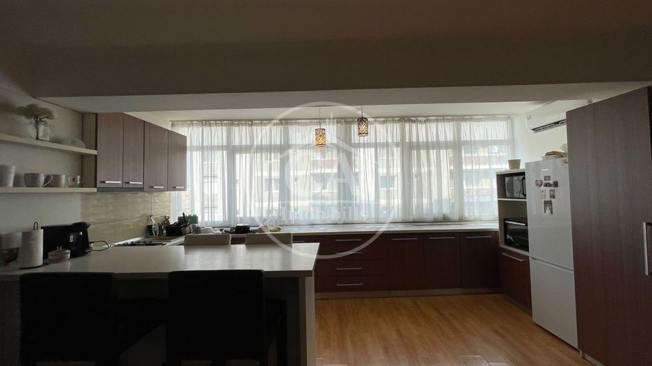 Apartament cu 3 camere de vanzare în Zona Nufărul, Oradea - Poză 7
