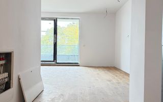 Apartament 3 camere de vanzare Pipera in bloc cu vedere la lac - Poză 5