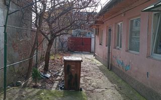 Vânzare 2 Case în Domenii – 246 mp Teren, Locație Excelentă - Poză 3