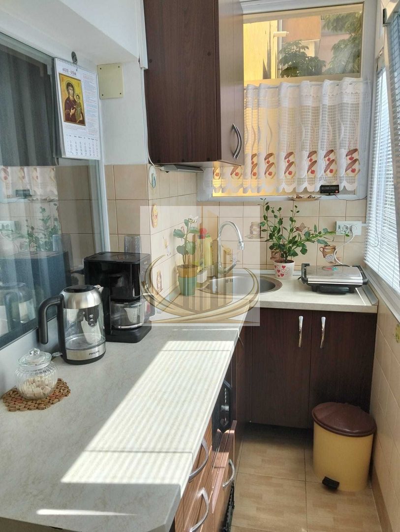 Proprietar vand apartament cu 2 camere - Poză 5