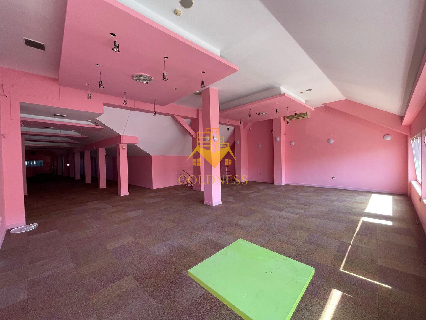 Spatiu comercial, UltraCentral, Bvd Eroilor, Teatru. - Poză 3