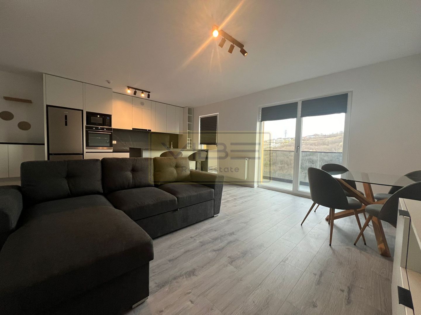 Apartament 2 camere NOU Poitiers Towers - Poză 11