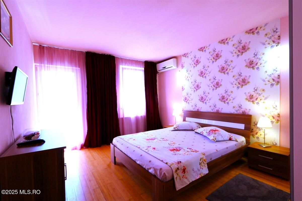 Mamaia Nord - Scoica Land, casa de vacanta la mare, P+1E+Terasa! - Poză 14