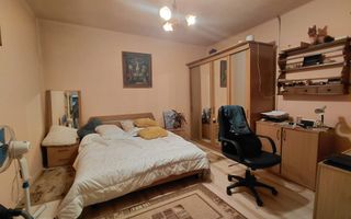 Casa de vanzare 4 camere si teren de 1100m2 Sura Mare, Sibiu - Poză 3