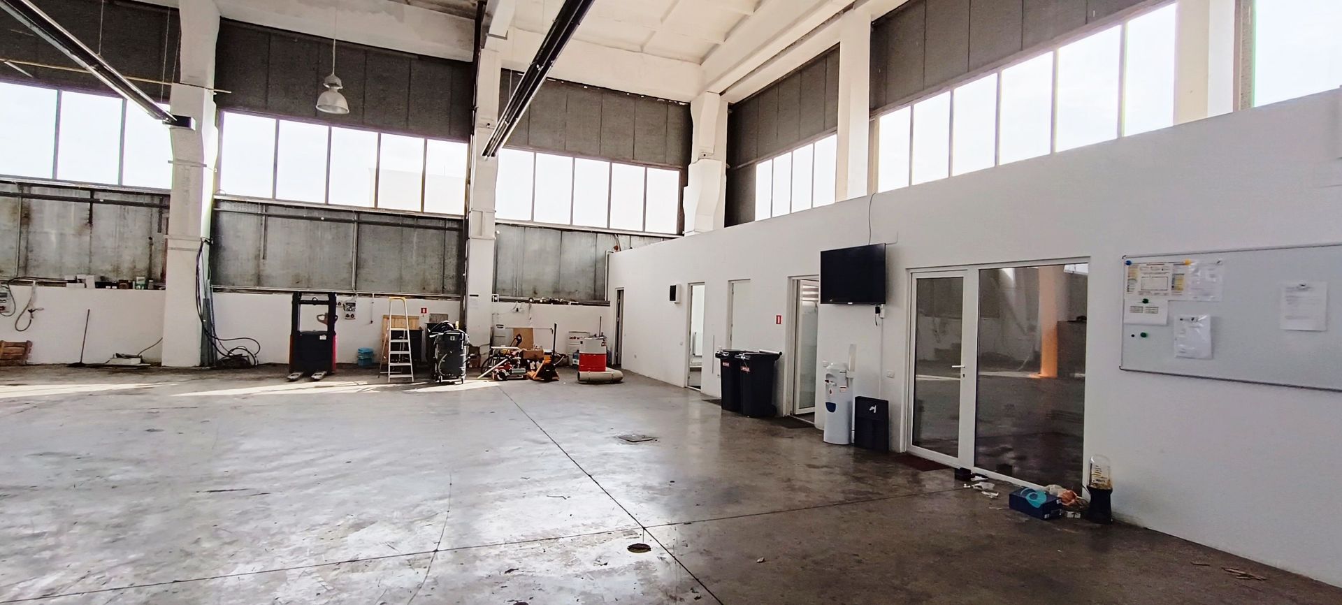 Hala industriala renovata-Astra,600mp - Poză 3