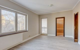 Vila ***400mp*** + Curte Proprie // zona Aviației - Poză 16