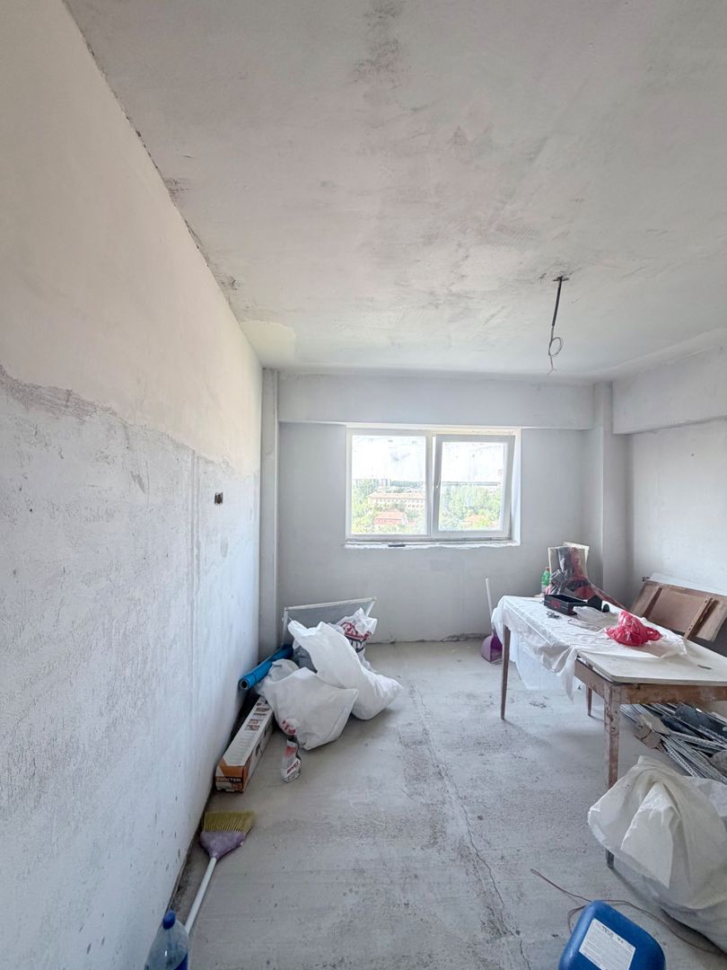 APARTAMENT SPATIOS CU VEDERE PE 2 PARTI - Poză 6