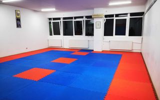 Sala de inchiriat ideala pentru activitati sportive, dansuri, etc - Poză 3