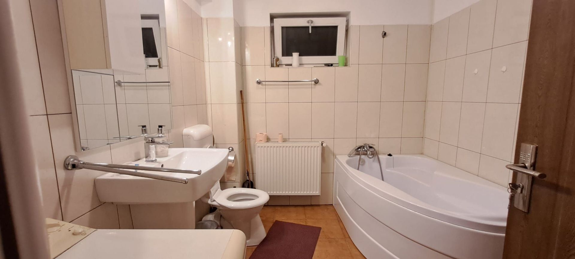CASA PRIMITOARE, Bld Ferdinand - Gara de Est, curte proprie, parcare - Poză 14