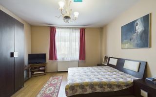 Casă spațioasă în zona Blașcovici, Timișoara - Poză 12