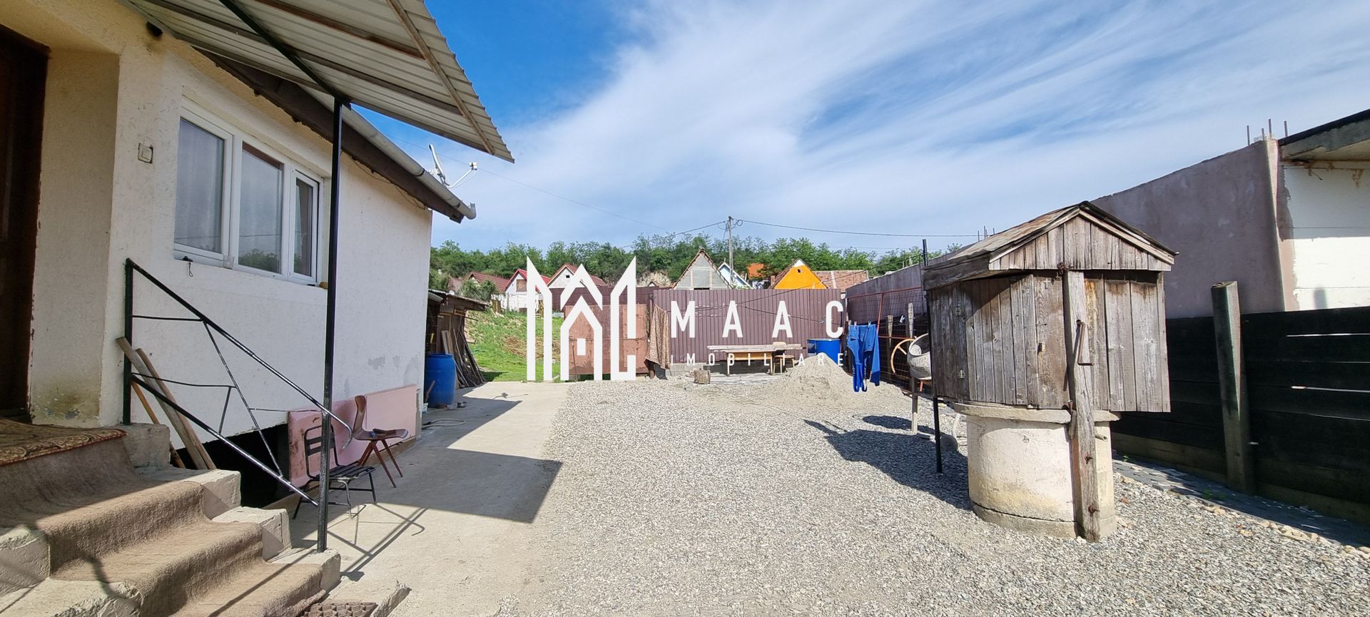 Black Friday Casă 2 Camere I Curte 900 mp I Anexe I Șura Mare - Poză 2