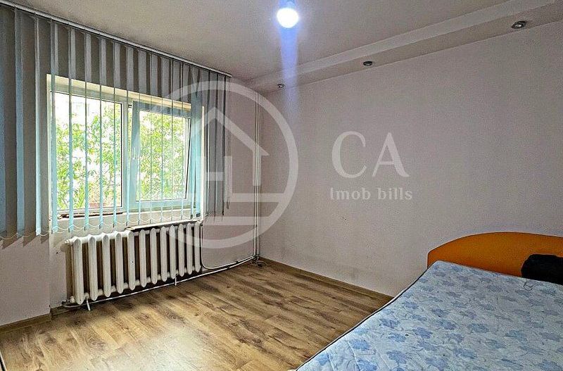 Apartament cu 3 camere de vanzare in zona Rogerius, Oradea - Poză 5