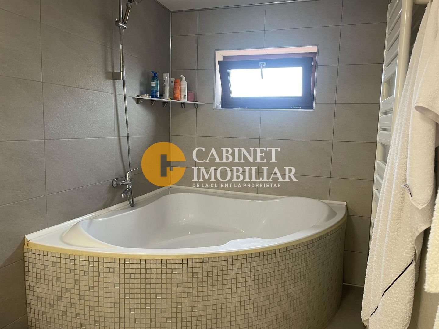 Apartament 3 Camere   - 130 MP -Bloc 2015 Nicolina- Cug - Poză 16
