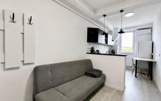 2 camere, la cheie, Iris - Poză 2