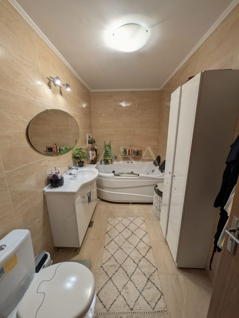 Apartament cu 3 camere, balcon închis, parcare cu CF separat. - Poză 7
