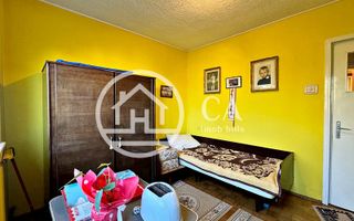 Apartament de vânzare cu 3 camere în zona Dacia, Oradea - Poză 3
