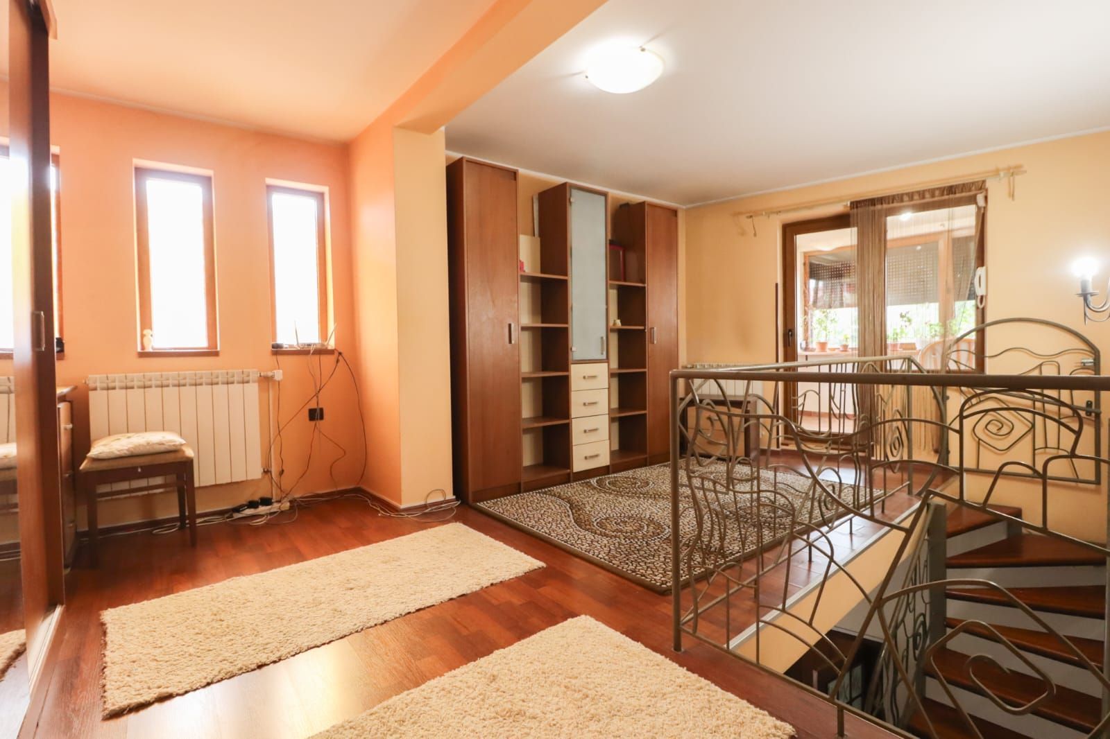 URGENT!, SOLIDA, CONSOLIDATA, BINE COMPARTIMENTATA, CURTE, NEGOCIABIL - Poză 12