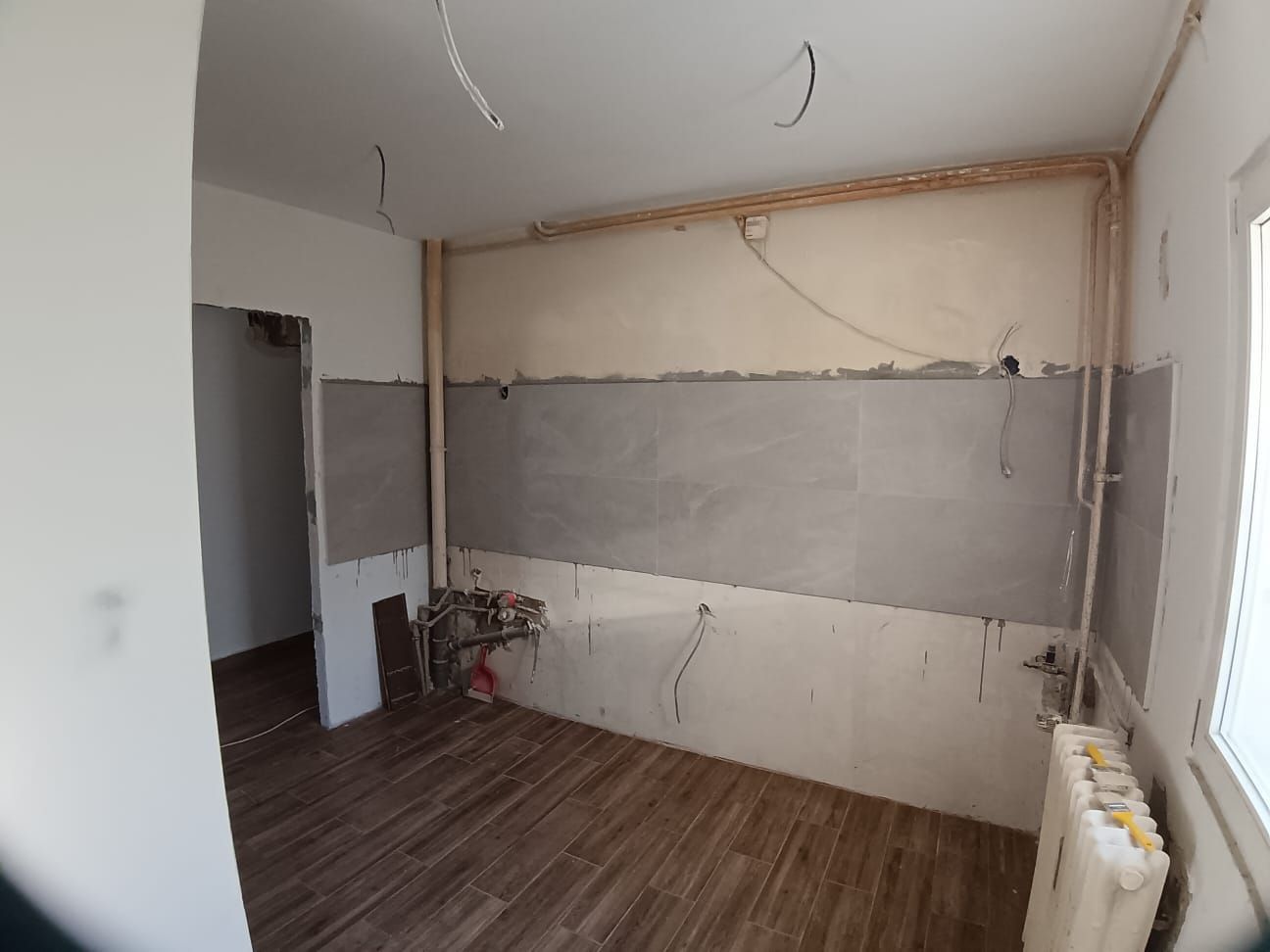 Apartament 4 camere decomandat | 92mp | 2 băi | 2 balcoane pantelimon - Poză 3
