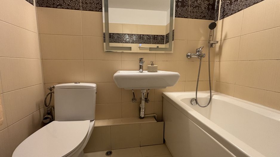 APARTAMENT 4 CAMERE | ETAJ 2 - Poză 26