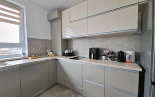 3 Camere Prima Inchiriere Zona Coresi - Poză 15