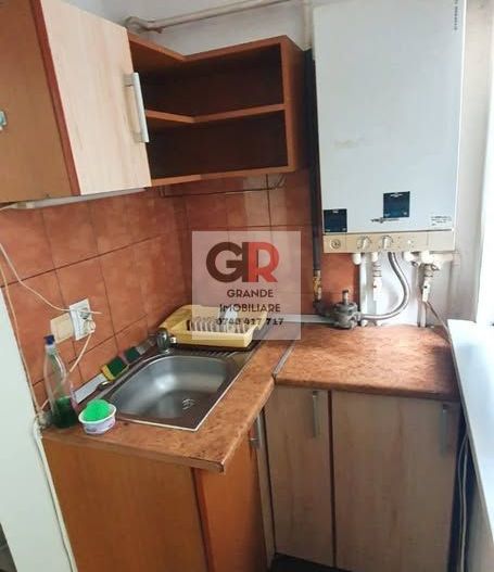 Str. Podgoriilor Garsoniera 40 mp parter - de inchiriat - Poză 4