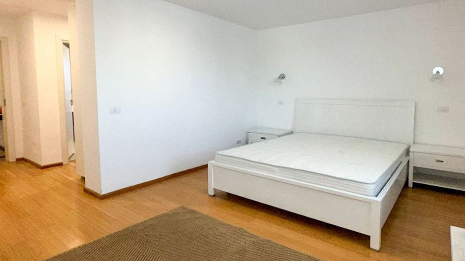 Chirie | Apartament 3 camere | Dressing | 2 locuri de parcare - Poză 9