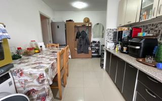 Apartament 3 camere,parter,confort sporit,bloc izolat - Poză 1