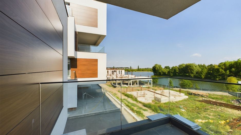 Apartament modern cu 4 camere, curte și terasă – liniște și confort ap - Poză 1