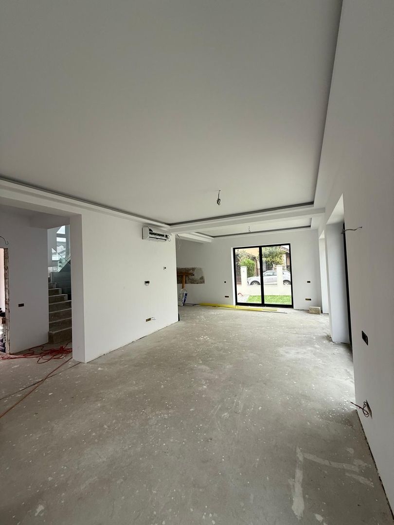 Vila individuala de vanzare Tunari - Poză 10