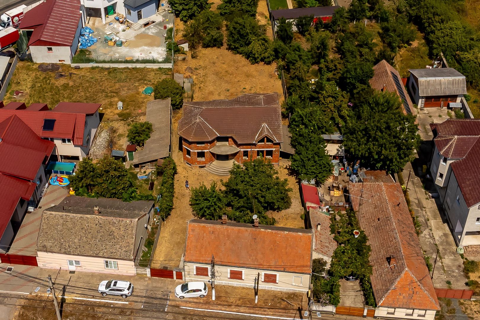 Două case pe Calea Radnei comision 0 - Poză 2