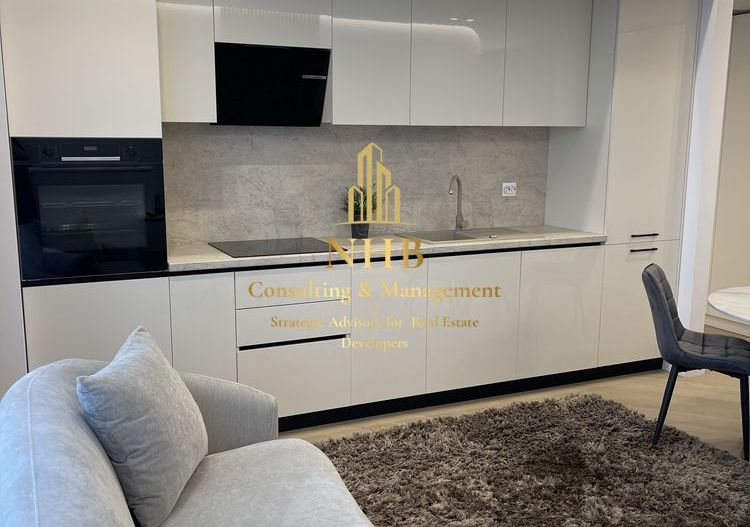 Apartament de inchiriat - 3 camere Cortina 126-PARCARE -Negociabil - Poză 1