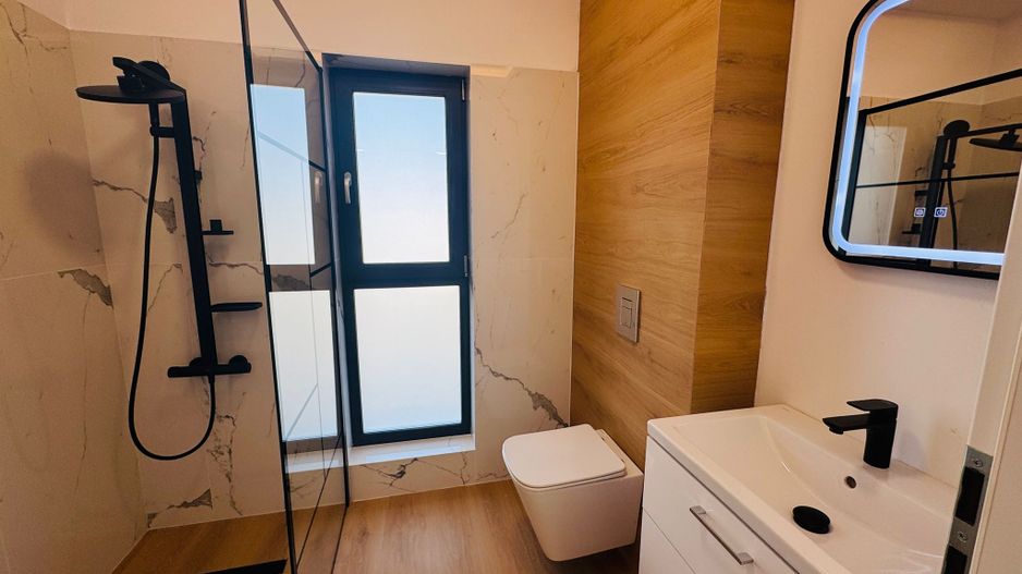 Vila P+1+M 5 camere Popesti-Leordeni-Centura A0 - Poză 21