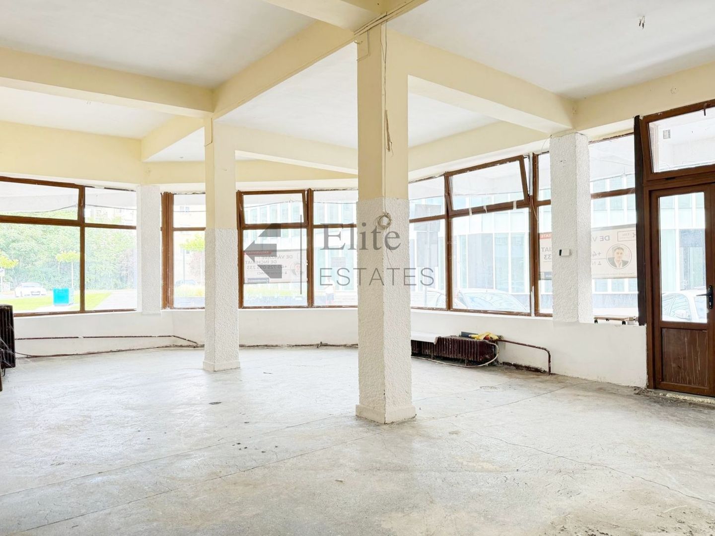 Spatiu comercial 268 mp Piata Cetatii | Vitrina mare | Parcare - Poză 3