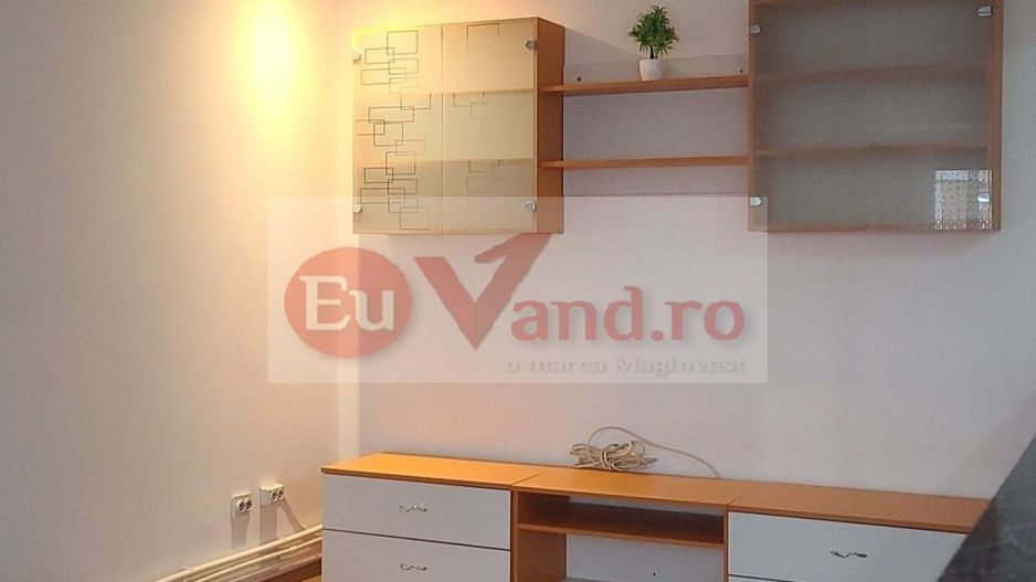 De inchiriat apartament 3 camere, Micro 20, 2100 lei - Poză 5