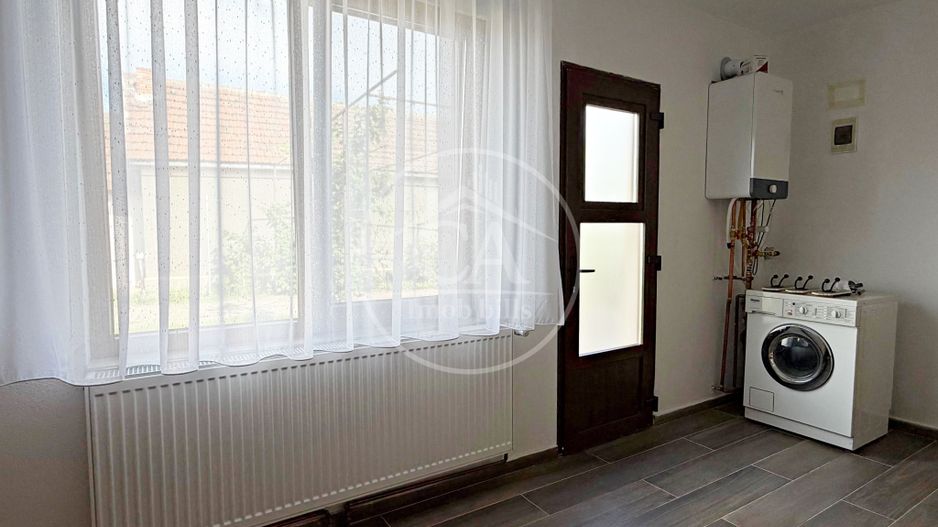 Casa de închiriat cu 3 camere în zona Calea Clujului, Oradea - Poză 8