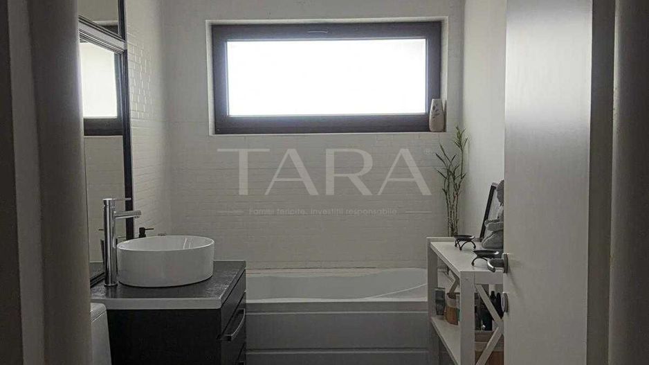 Apartament cu 2 camere, parcare inclusă, zona Florilor, Florești. - Poză 8