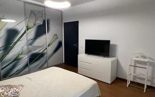Apartament spatios 3 camere Vedere Lac - Poză 12
