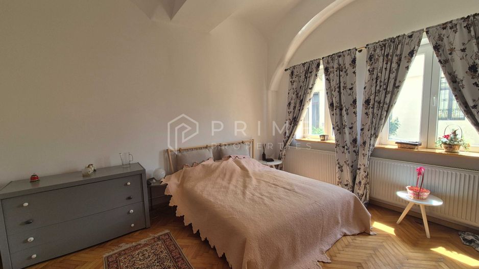 Apartament cu 2 camere de închiriat Ultracentral - Poză 1